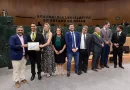 Prefeito Delegado Ricardo Galvão recebe Mérito Legislativo Pedro Ludovico Teixeira